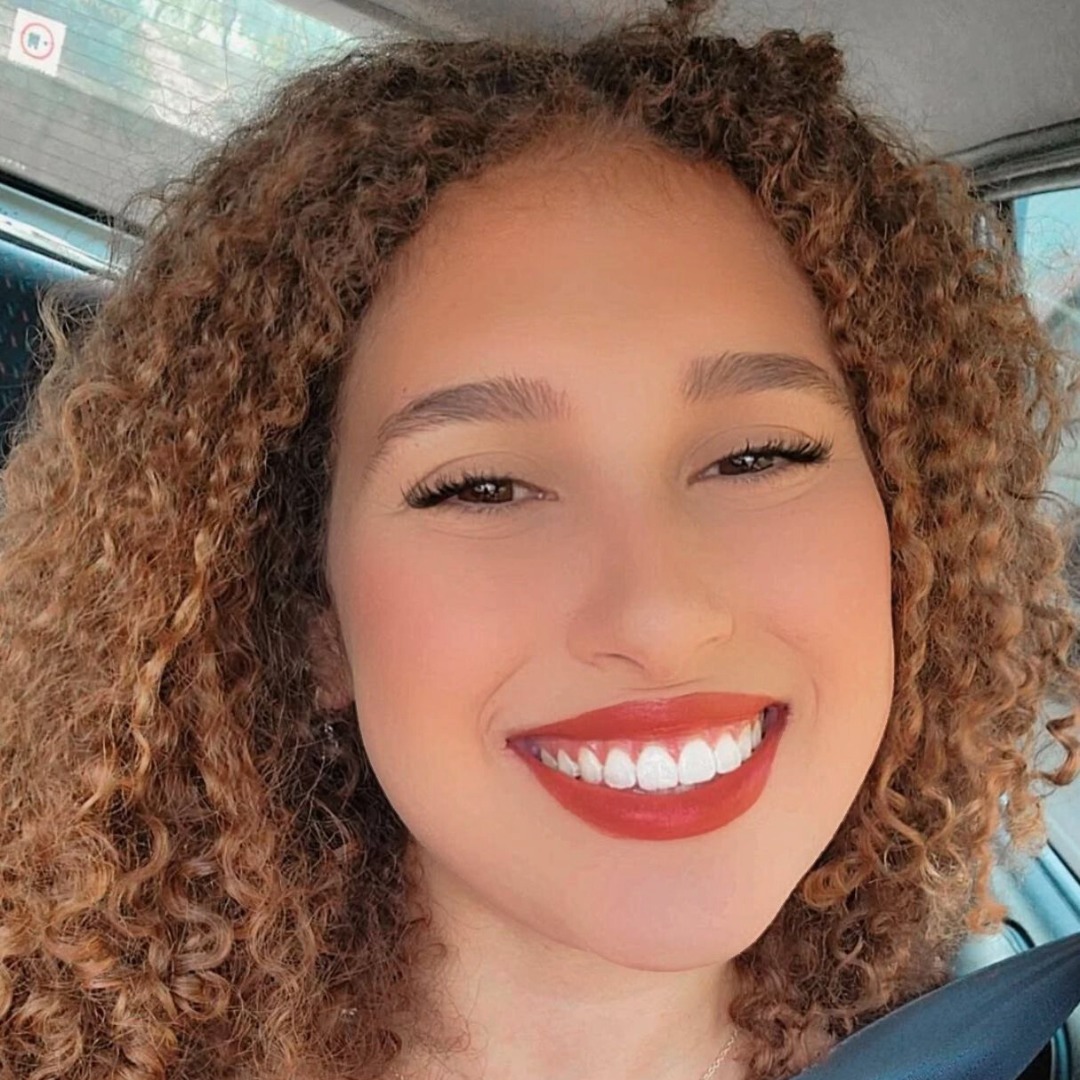 Beatriz de Oliveira Aralli Alves